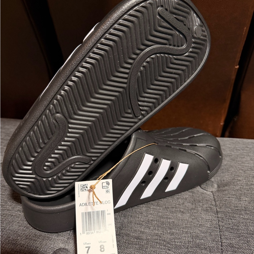 Brand new🔥 Adidas Adilette Clog - Picture 8 of 13